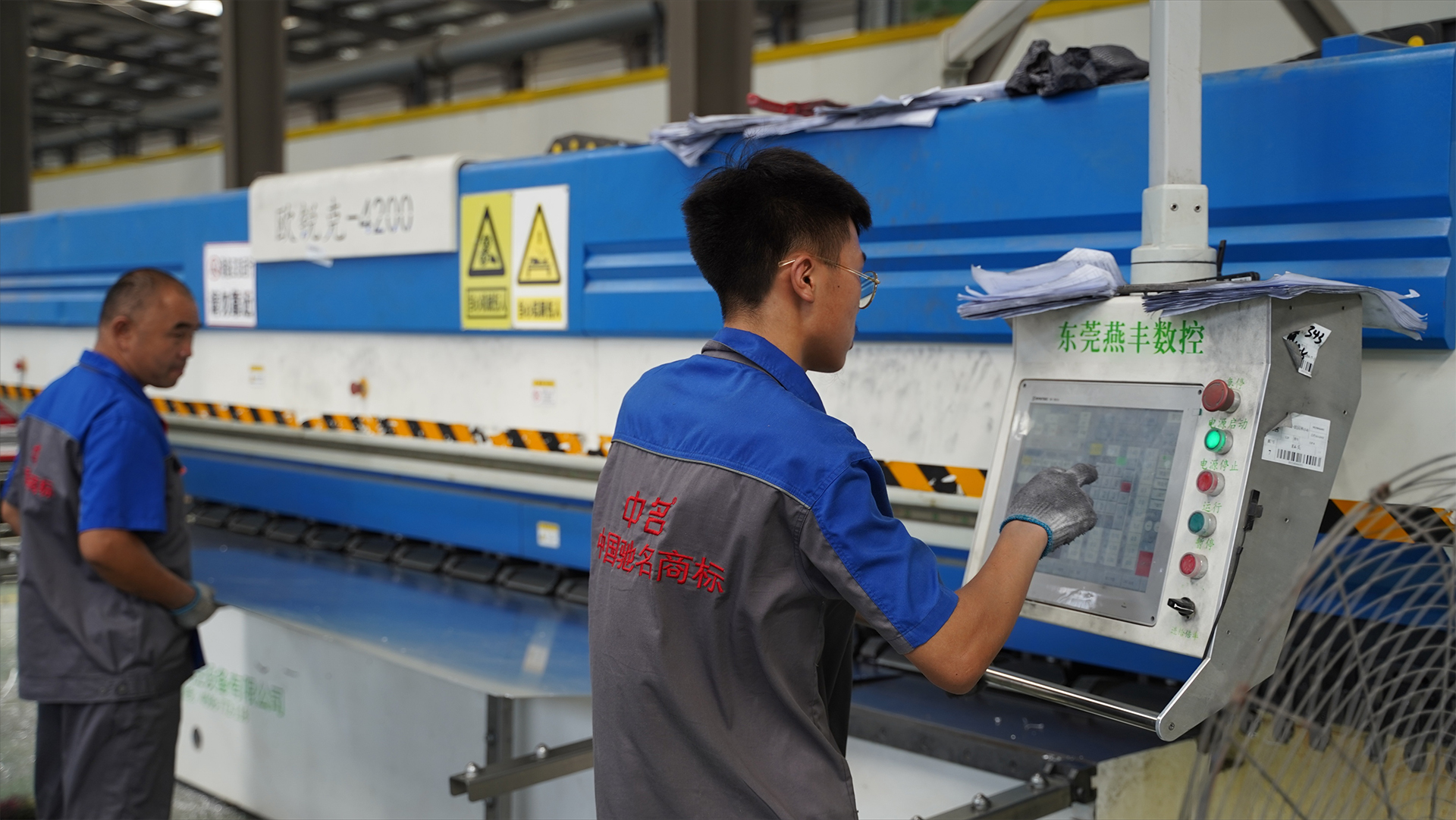 影響氟碳鋁單板使用年限的主要因素都有哪些？